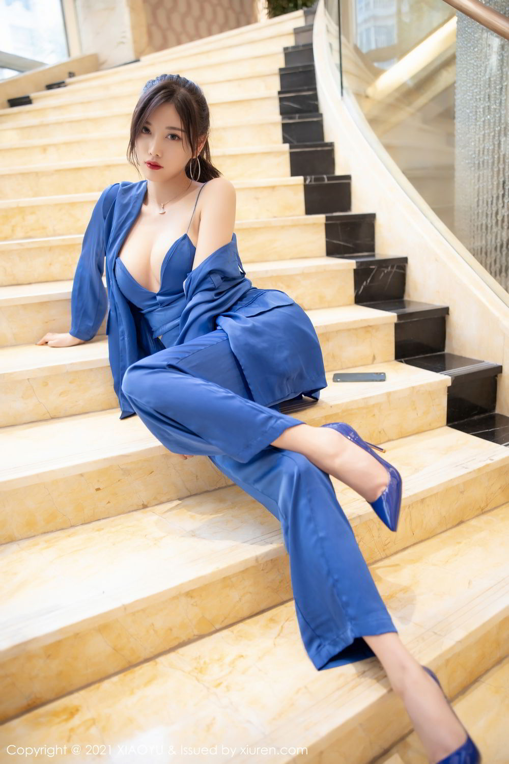《语画界 杨晨晨 制服写真 VOL.467》第45张,模特杨晨晨,语画界,制服主题,全套98张