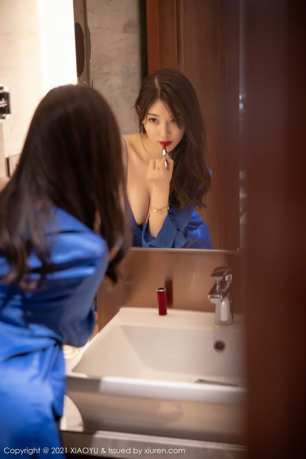 《语画界 杨晨晨 制服写真 VOL.467》第74张,模特杨晨晨,语画界,制服主题,全套98张