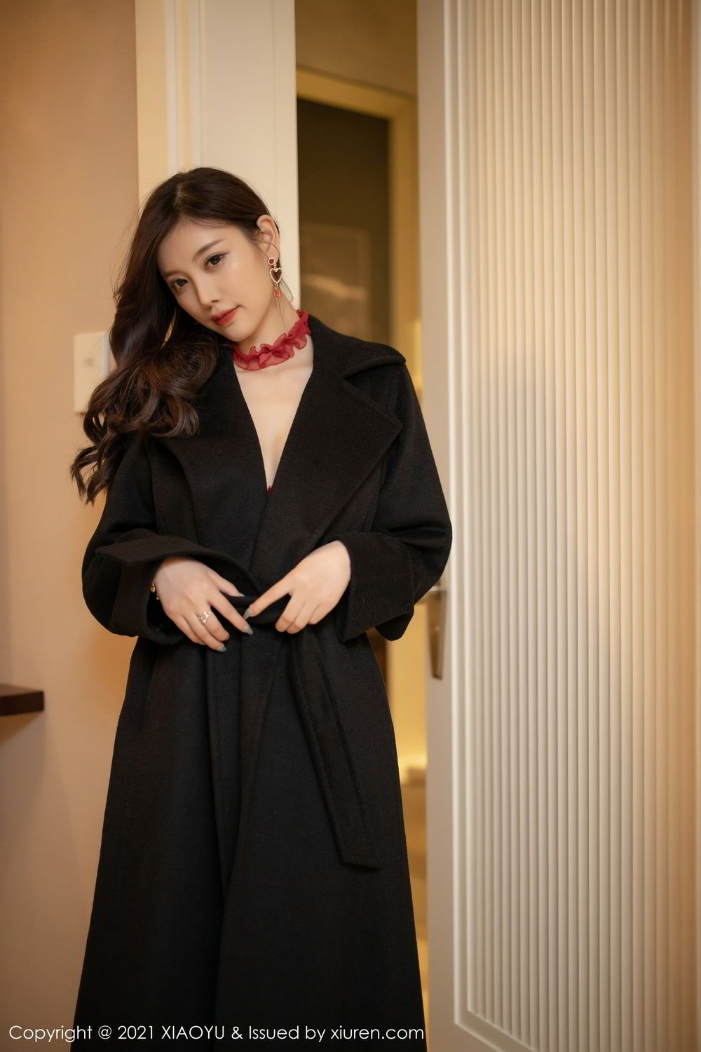 《语画界 杨晨晨 制服写真 VOL.469》第34张,模特杨晨晨,语画界,制服主题,全套63张