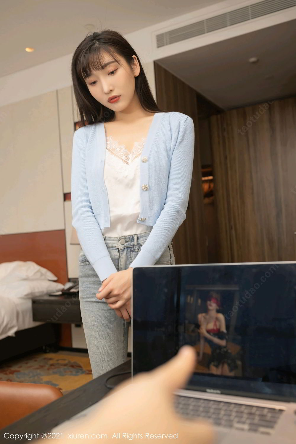《秀人网 陆萱萱(Lu Xuan Xuan) 高清写真 No.3146》第10张,模特陆萱萱(Lu Xuan Xuan),秀人网,全套70张
