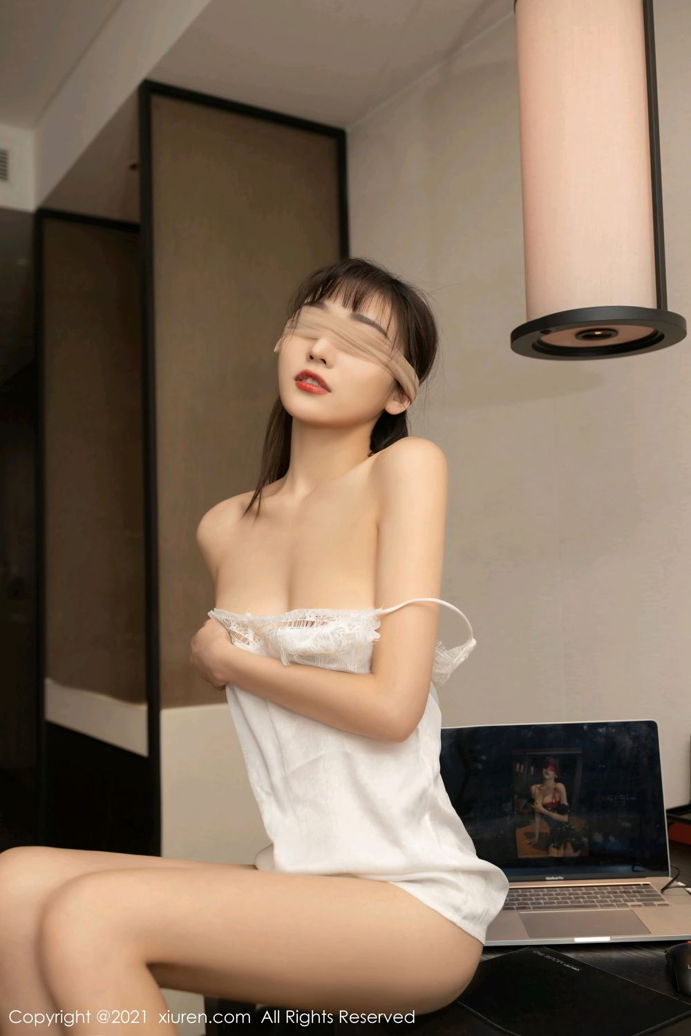 《秀人网 陆萱萱(Lu Xuan Xuan) 高清写真 No.3146》第64张,模特陆萱萱(Lu Xuan Xuan),秀人网,全套70张