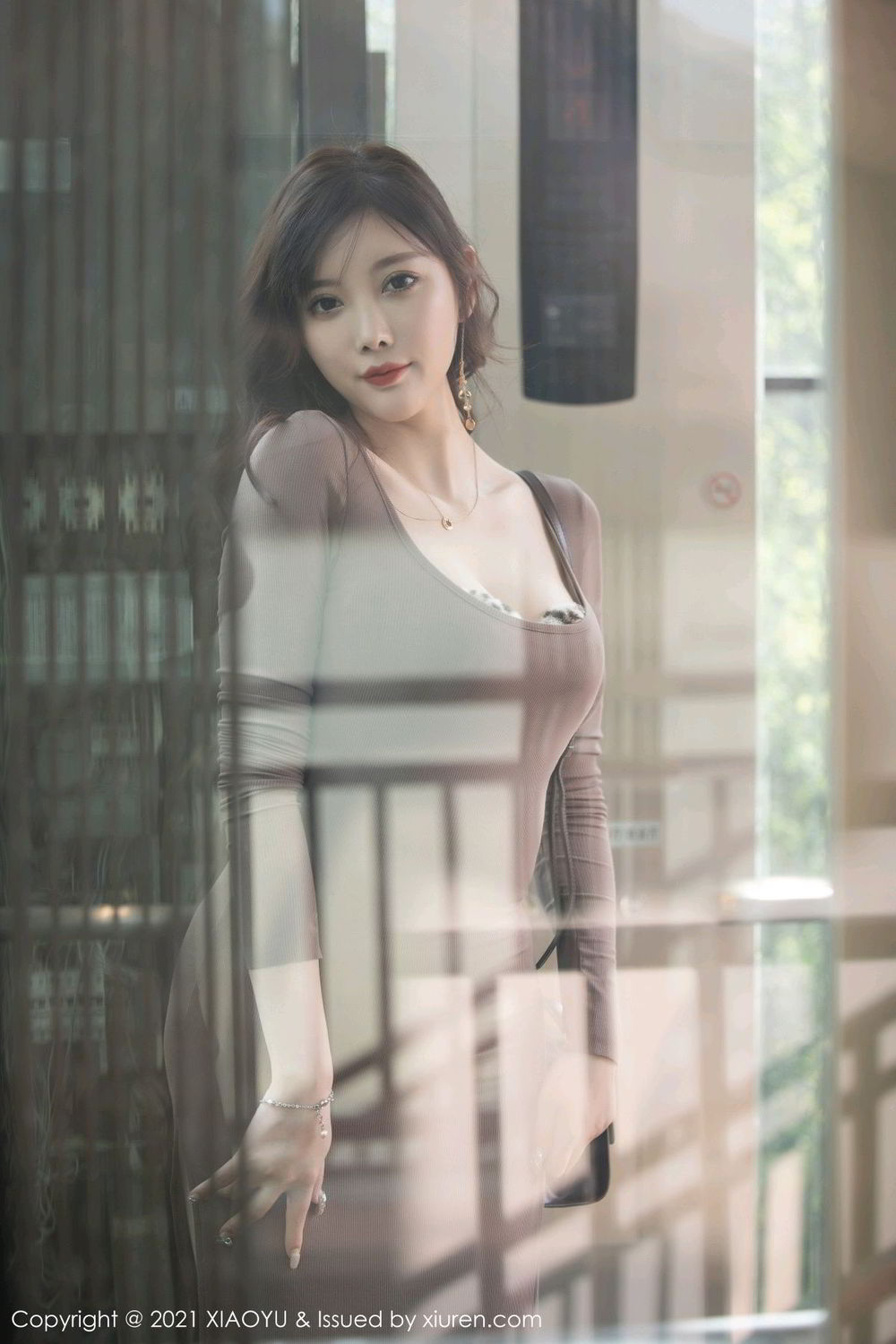 《语画界 杨晨晨 内衣写真 No.492》第31张,模特杨晨晨,语画界,内衣主题,全套64张