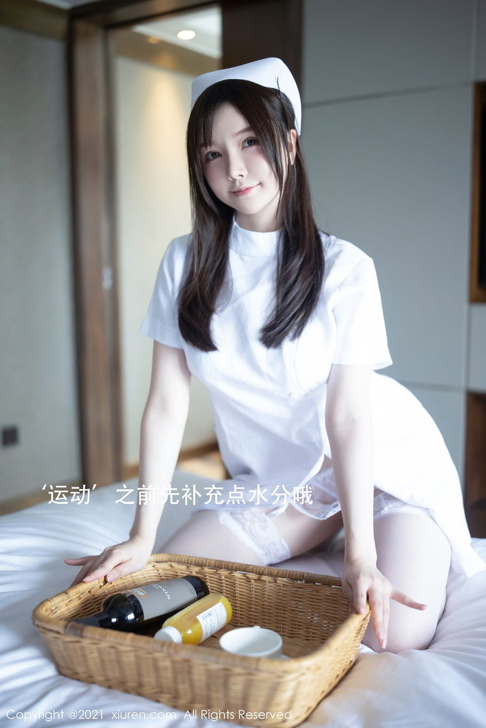 《秀人网 黄米妮 制服写真 No.3114》第18张，模特黄米妮，秀人网，制服主题，全套54张