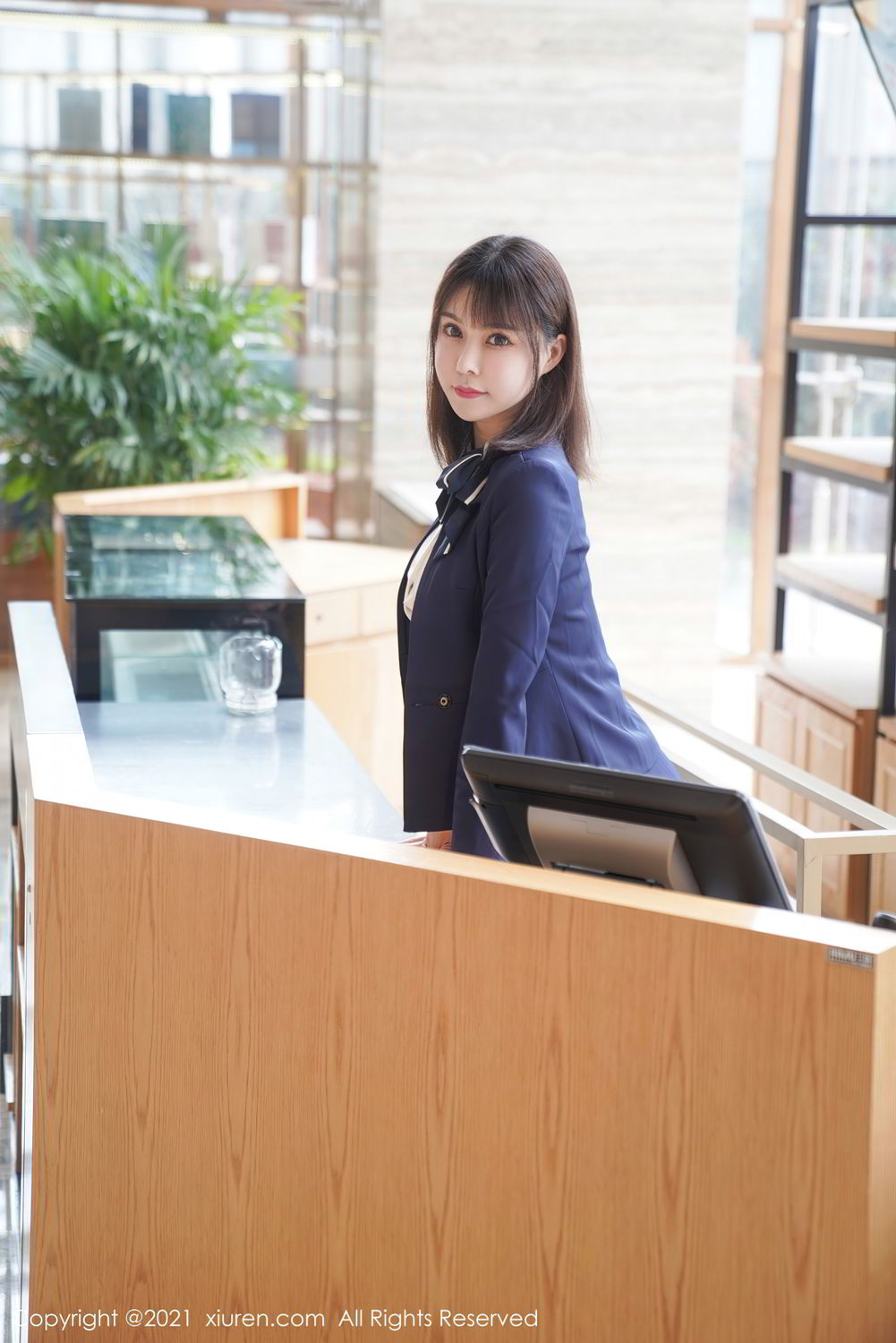 《秀人网 晓鱼酱 制服写真 VOL.3221》第14张,模特晓鱼酱,秀人网,制服主题,全套99张