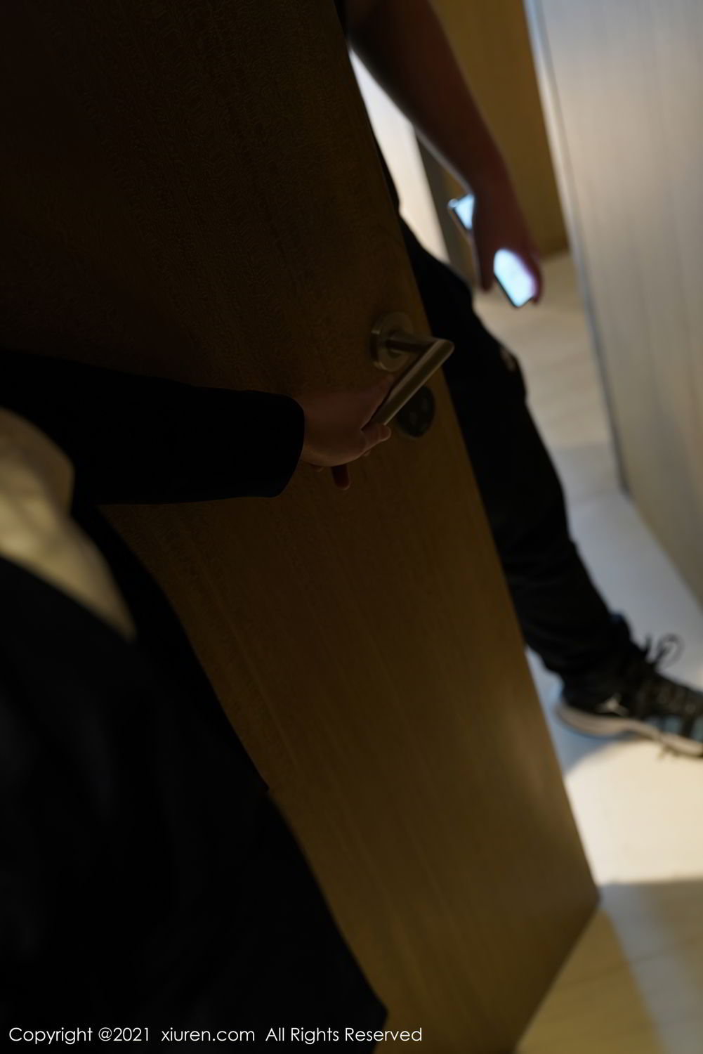 《秀人网 晓鱼酱 制服写真 VOL.3221》第37张,模特晓鱼酱,秀人网,制服主题,全套99张