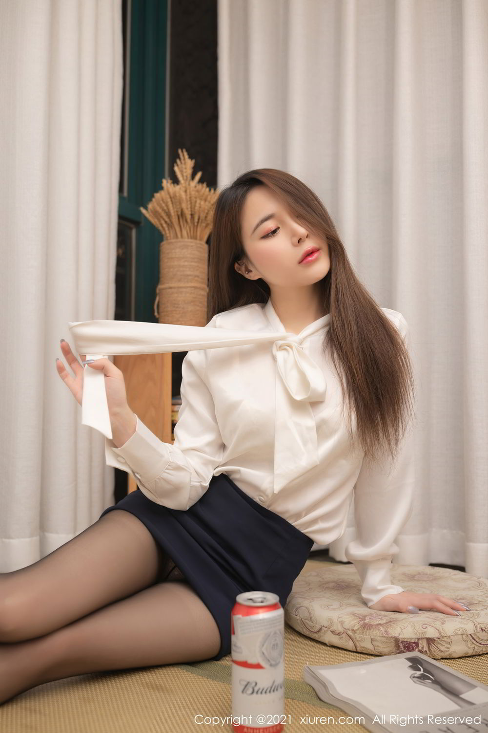 《秀人网 鱼子酱fish(Yu Zi Jiang Fish) 制服写真 VOL.3249》第16张,模特鱼子酱fish(Yu Zi Jiang Fish),秀人网,制服主题,全套81张