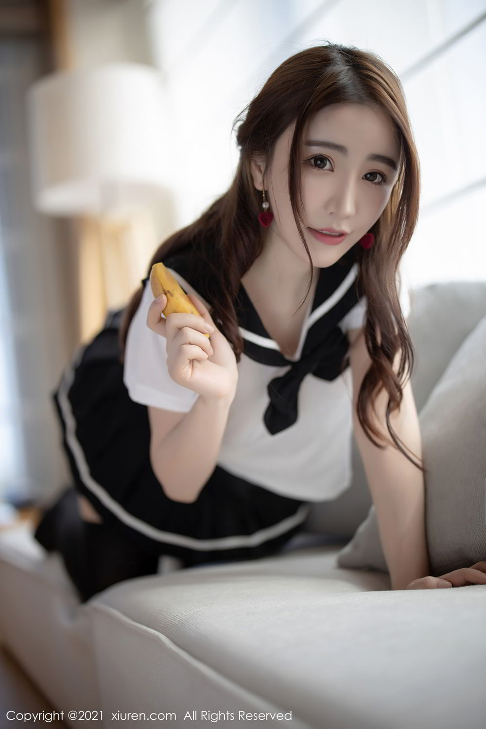 《秀人网 谢芷馨(Sindy) 制服写真 VOL.3268》第33张,模特谢芷馨(Sindy),秀人网,制服主题,全套62张