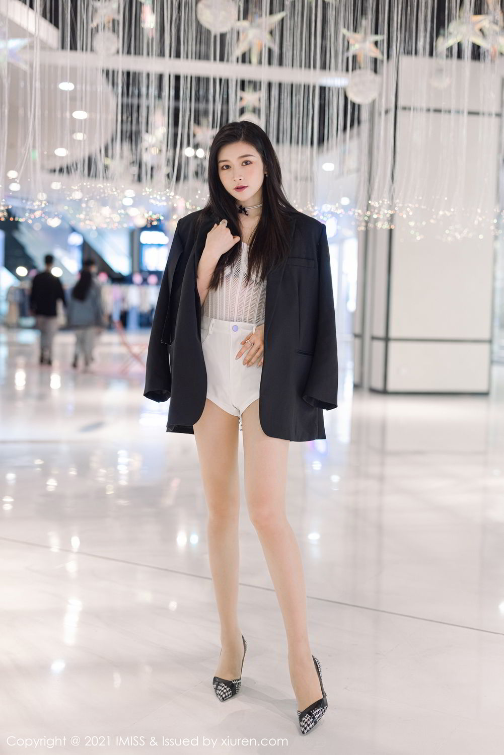 《爱蜜社 Vanessa 制服写真 VOL.569》第1张,模特Vanessa,爱蜜社,制服主题,全套60张