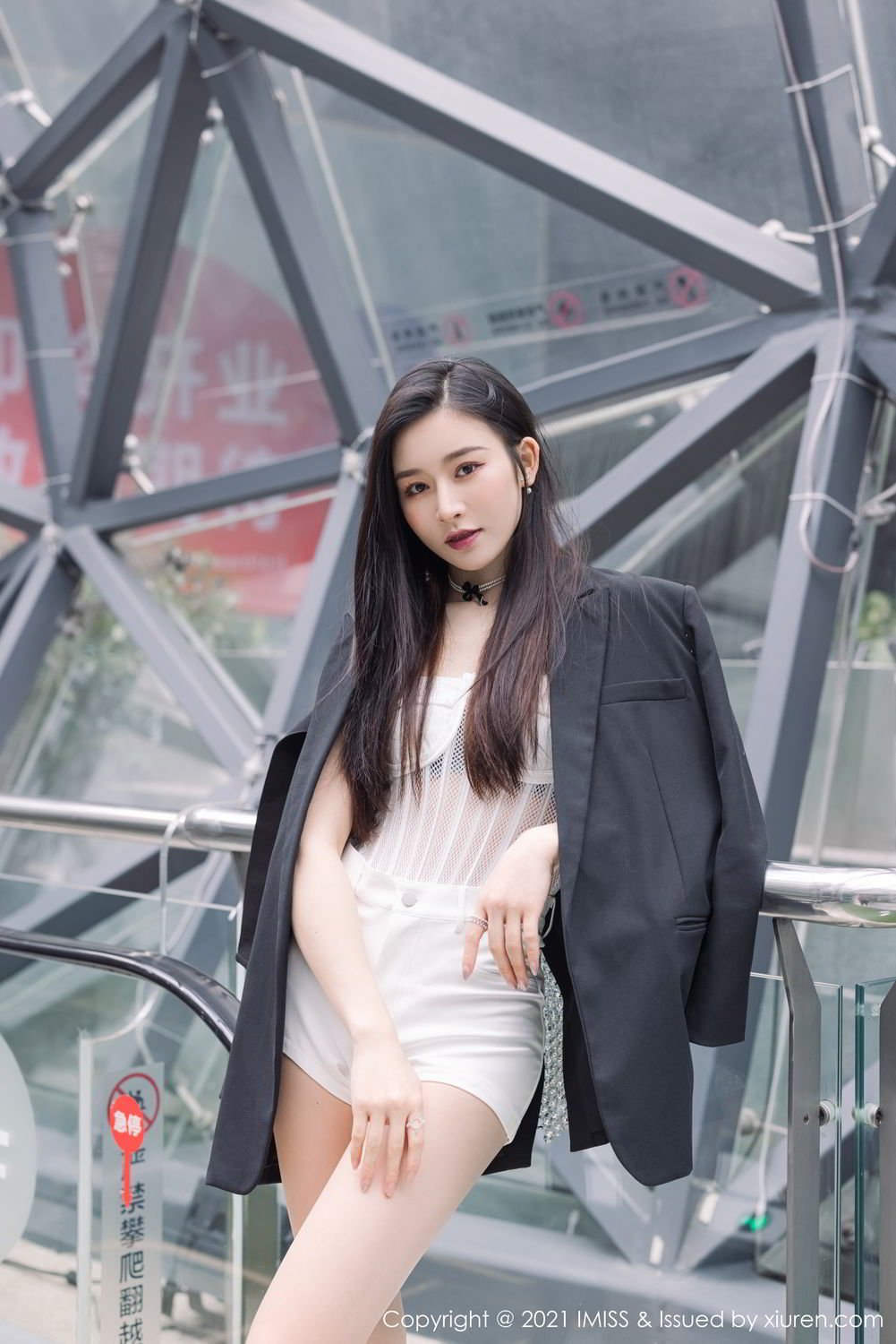 《爱蜜社 Vanessa 制服写真 VOL.569》第7张,模特Vanessa,爱蜜社,制服主题,全套60张