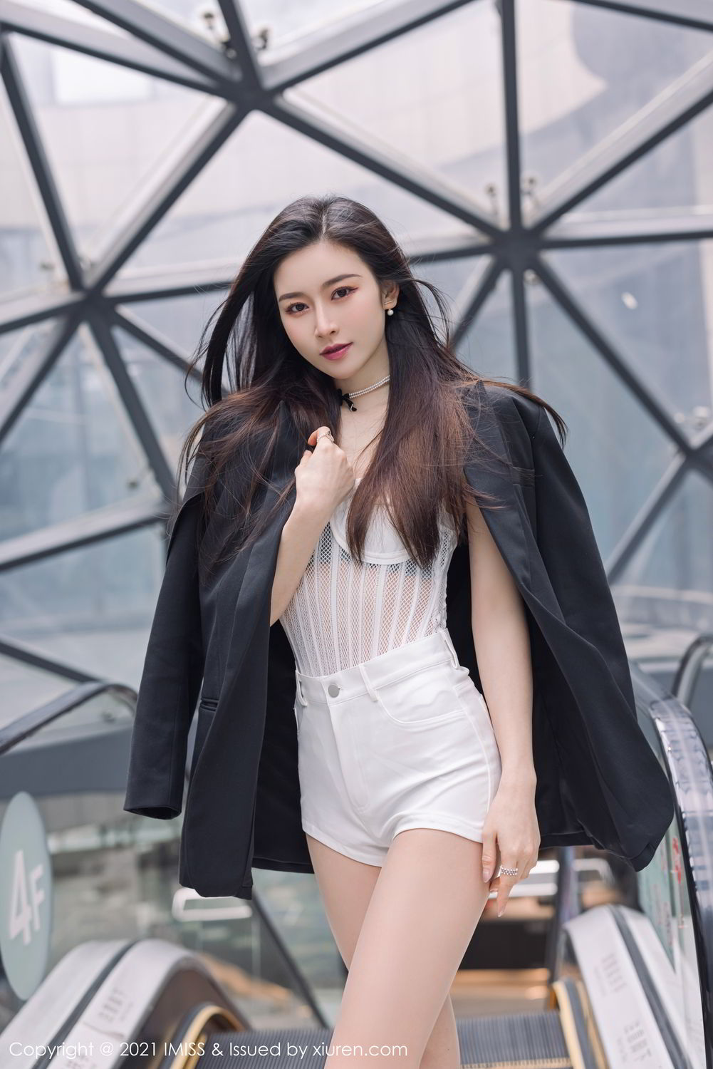 《爱蜜社 Vanessa 制服写真 VOL.569》第9张,模特Vanessa,爱蜜社,制服主题,全套60张