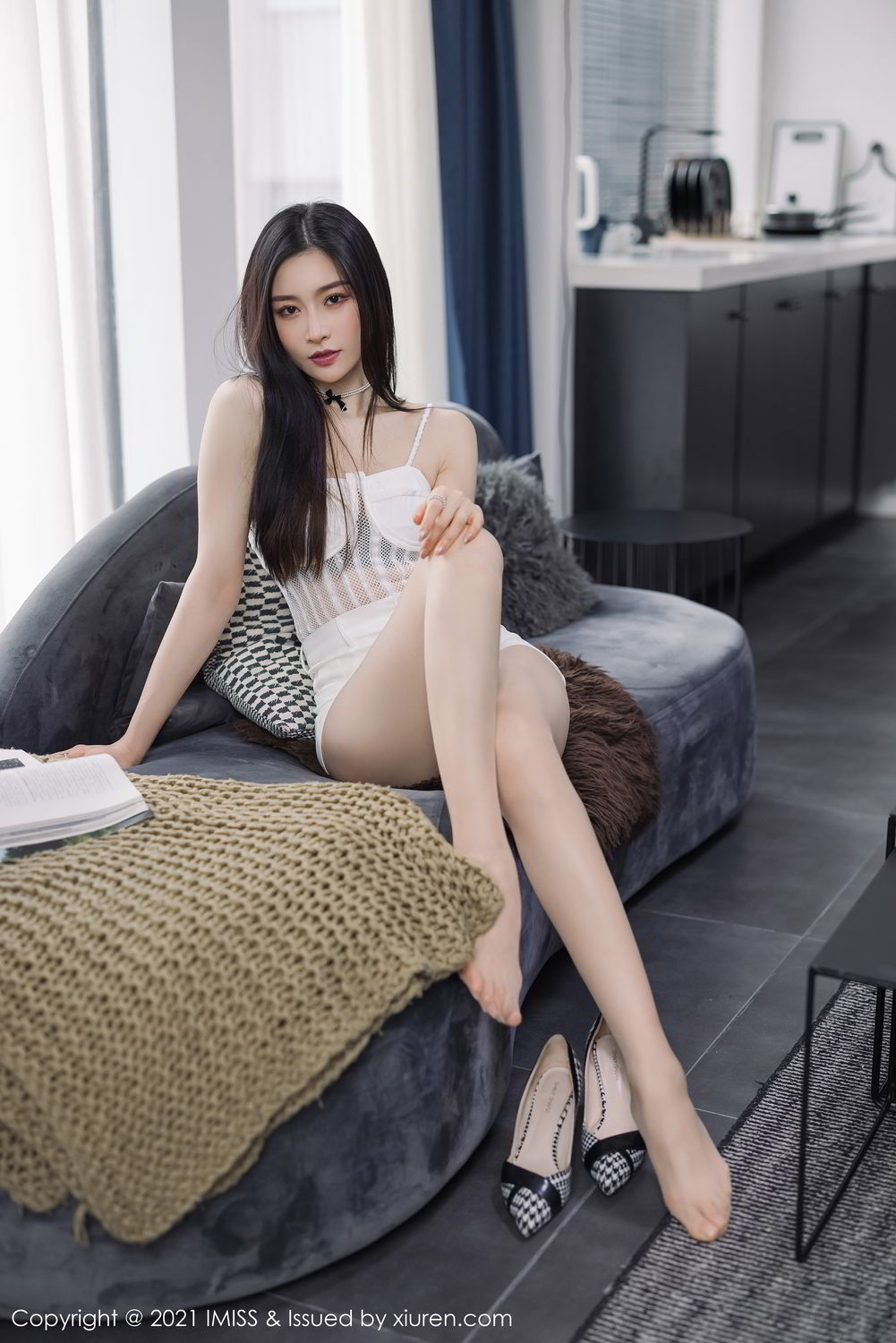 《爱蜜社 Vanessa 制服写真 VOL.569》第27张,模特Vanessa,爱蜜社,制服主题,全套60张
