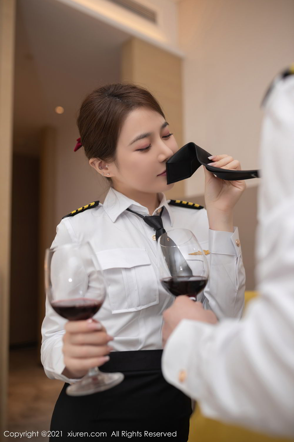 《秀人网 鱼子酱fish(Yu Zi Jiang Fish) 制服写真 VOL.3312》第16张,模特鱼子酱fish(Yu Zi Jiang Fish),秀人网,制服主题,全套69张