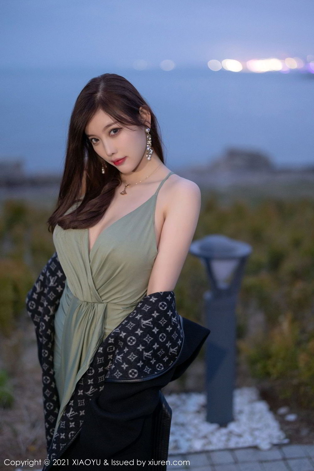 《语画界 杨晨晨 制服写真 VOL.538》第40张,模特杨晨晨,语画界,制服主题,全套74张