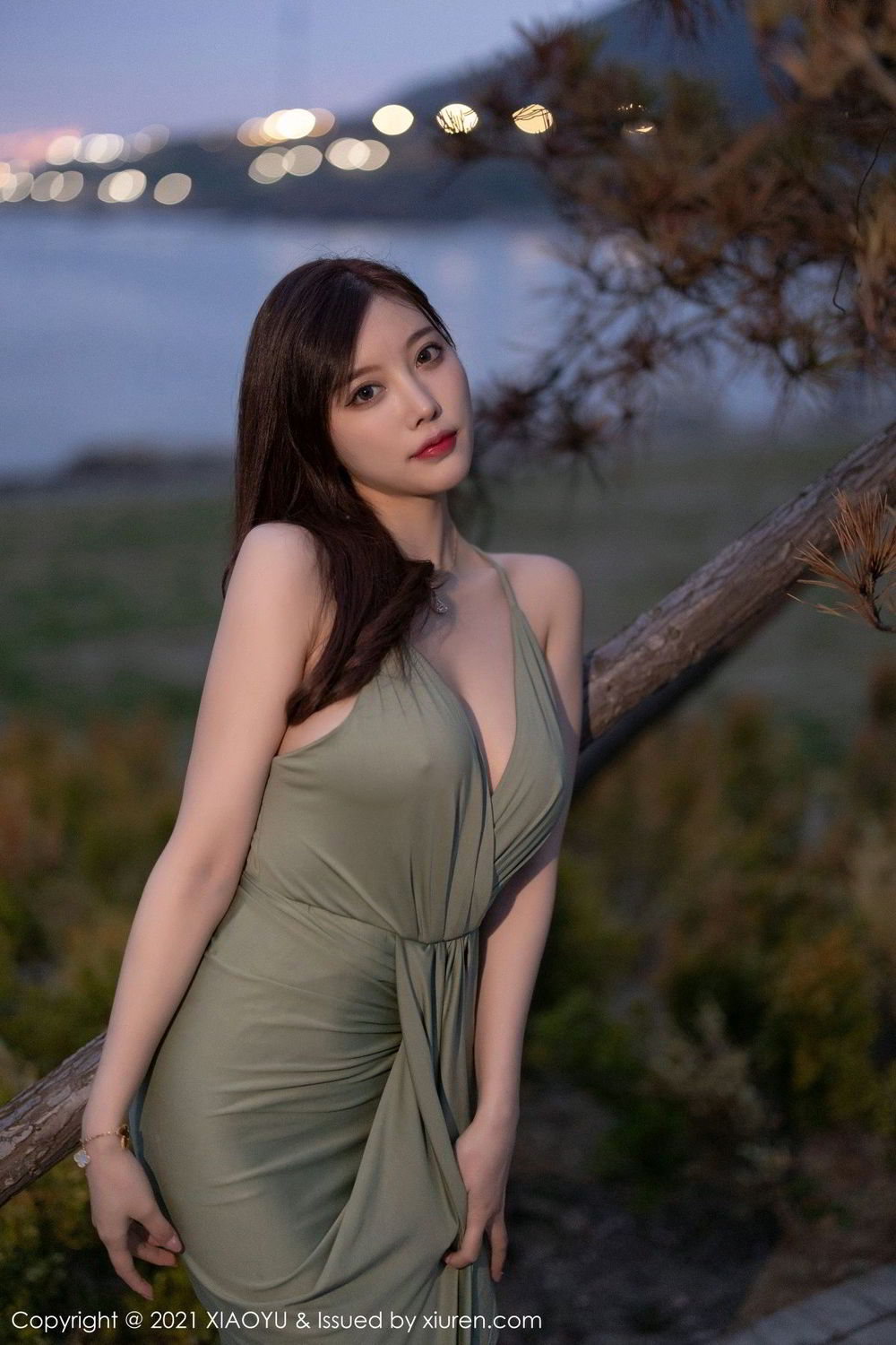 《语画界 杨晨晨 制服写真 VOL.538》第48张,模特杨晨晨,语画界,制服主题,全套74张