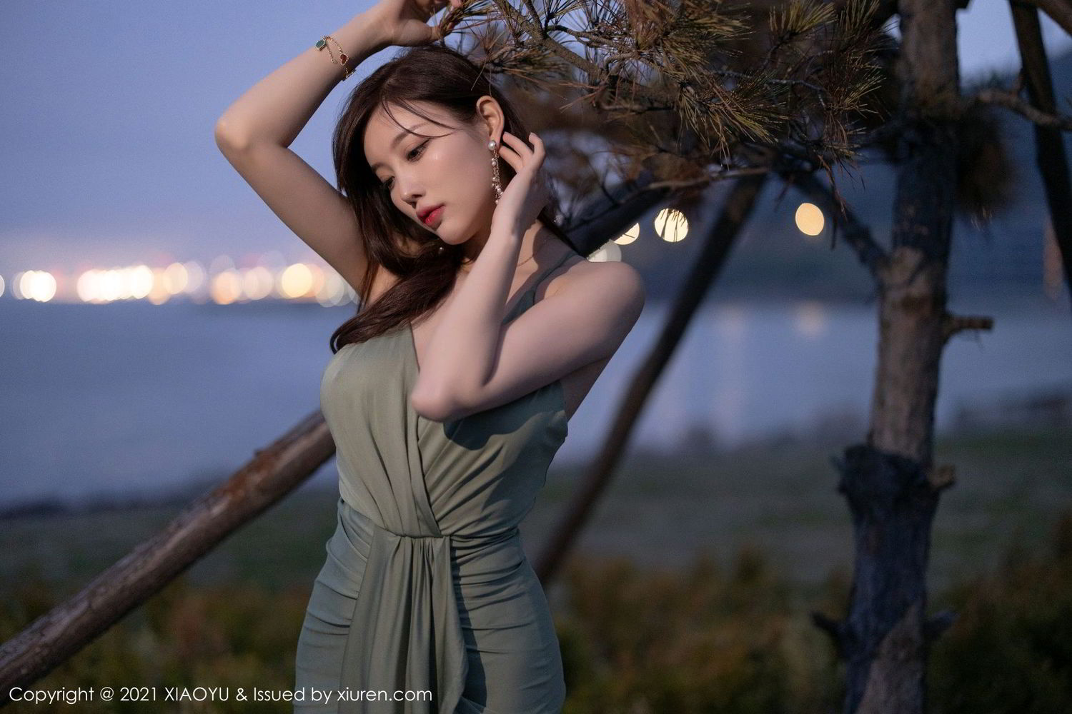 《语画界 杨晨晨 制服写真 VOL.538》第53张,模特杨晨晨,语画界,制服主题,全套74张