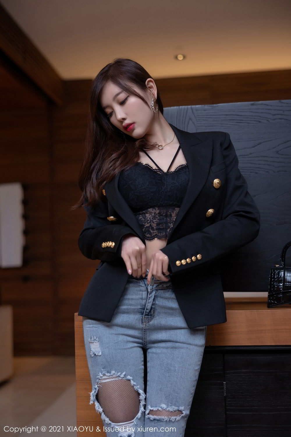 《语画界 杨晨晨 制服写真 VOL.533》第56张,模特杨晨晨,语画界,制服主题,全套78张