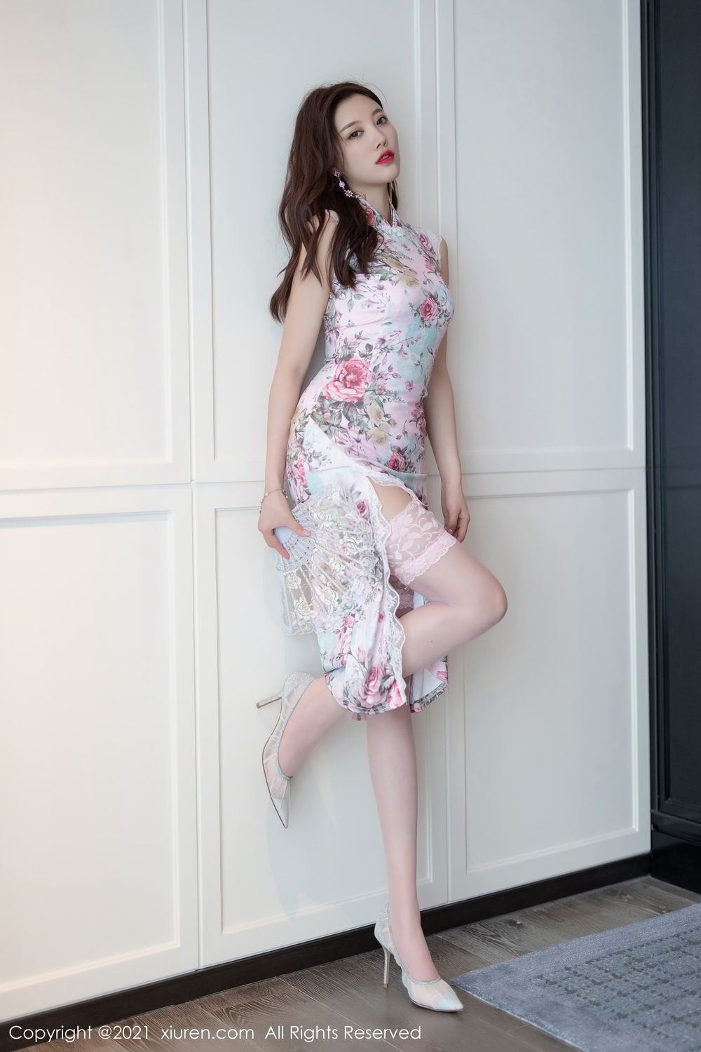 《秀人网 杨晨晨 制服写真 VOL.3461》第12张,模特杨晨晨,秀人网,制服主题,全套83张