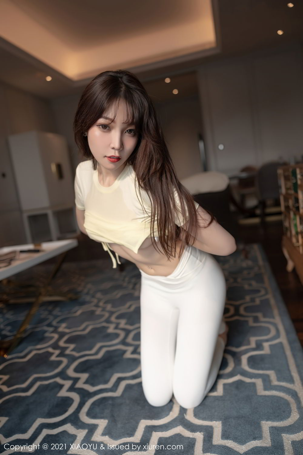 《语画界 芝芝Booty 制服写真 VOL.517》第20张,模特芝芝Booty,语画界,制服主题,全套60张