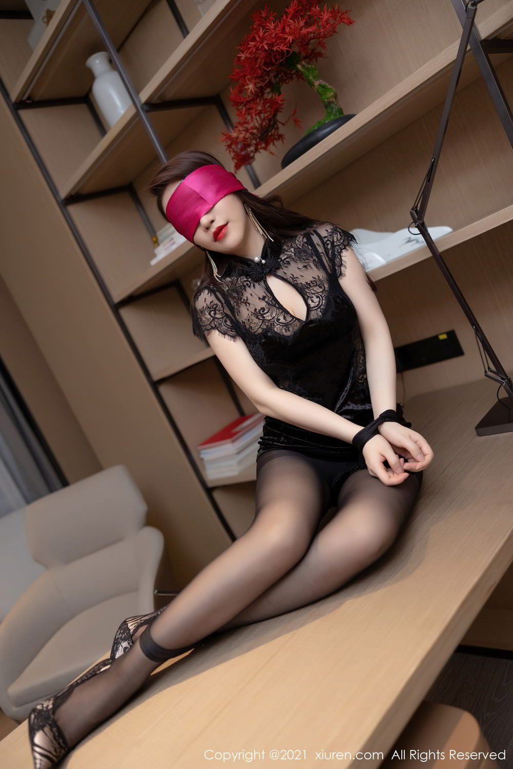 《秀人网 谢芷馨(Sindy) 制服写真 VOL.3441》第13张,模特谢芷馨(Sindy),秀人网,制服主题,全套77张