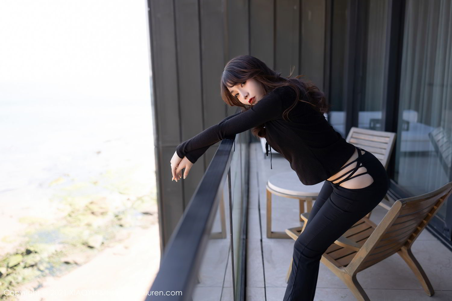 《语画界 芝芝Booty 制服写真 VOL.531》第5张，模特芝芝Booty，语画界，制服主题，全套86张