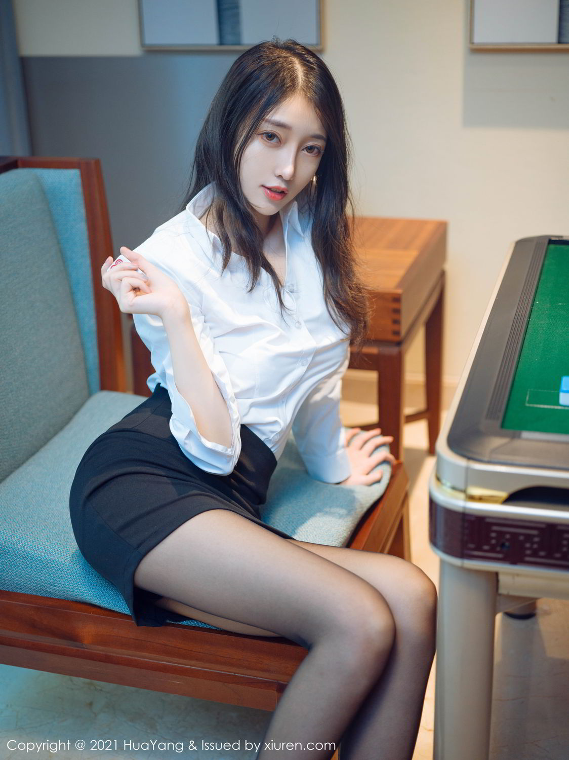 《花漾 玥儿玥(Yue Er Yue) 制服写真 VOL.387》第5张,模特玥儿玥(Yue Er Yue),花漾,制服主题,全套68张