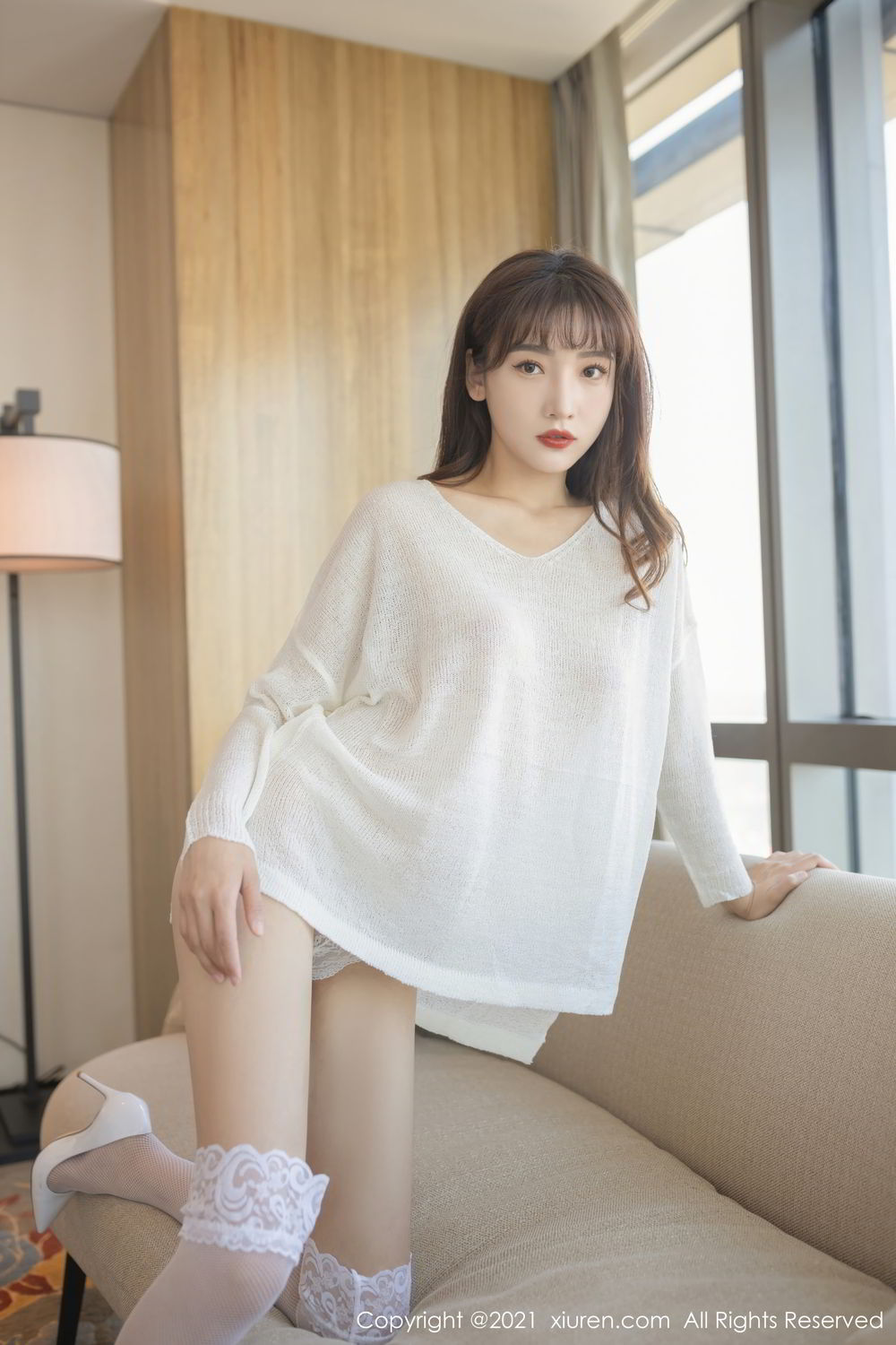 《秀人网 陆萱萱(Lu Xuan Xuan)、王馨瑶(Yanni) 制服写真 VOL.3577》第5张,模特陆萱萱(Lu Xuan Xuan)、王馨瑶(Yanni),秀人网,制服主题,全套82张