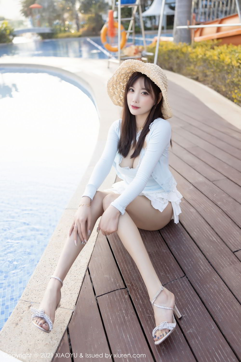 《语画界 杨晨晨 制服写真 VOL.562》第26张,模特杨晨晨,语画界,制服主题,全套99张