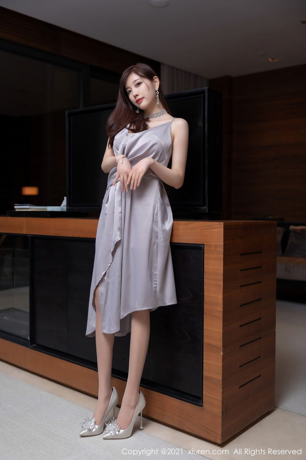 《秀人网 杨晨晨 制服写真 VOL.3661》第7张，模特杨晨晨，秀人网，制服主题，全套54张