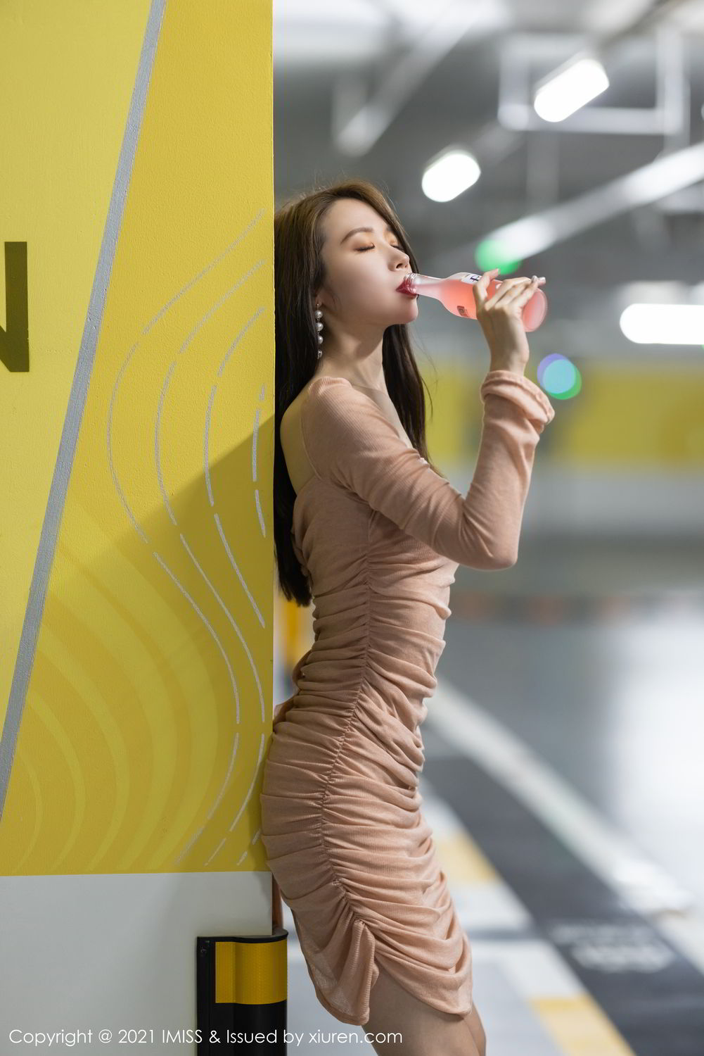 《梦心玥(Candice) 美腿写真》第2张,模特梦心玥(Candice),美腿主题,全套86张