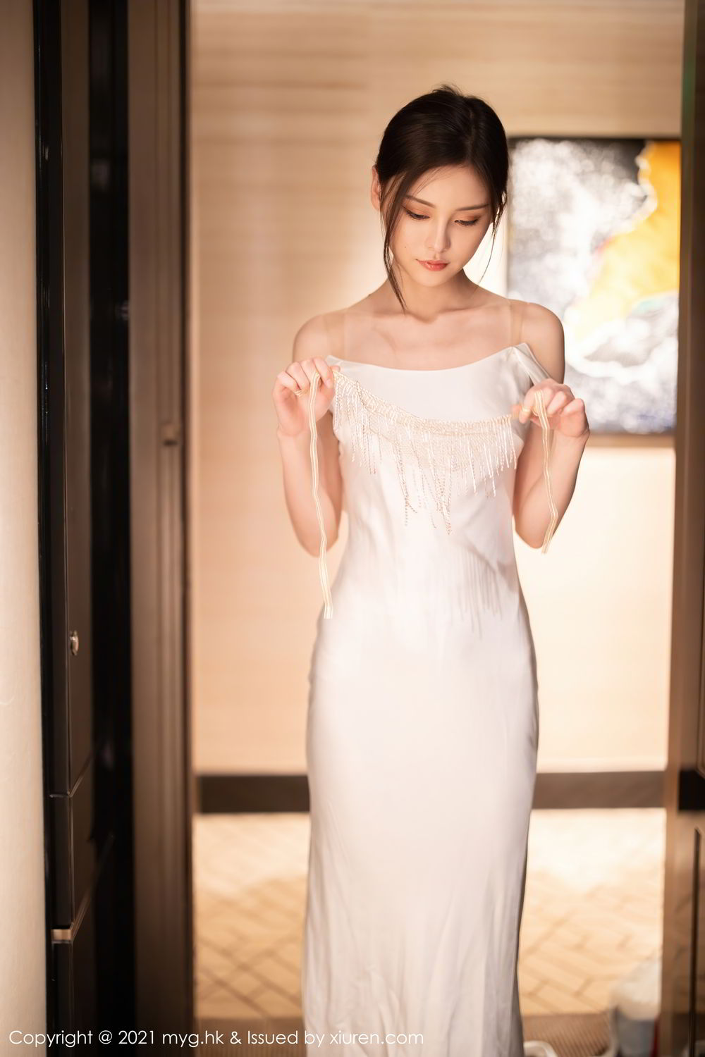 《秀人网 小夕juju(Xiao Xi Ju Ju)、李梓熙(zixibaby) 婚纱写真》第12张，模特小夕juju(Xiao Xi Ju Ju)、李梓熙(zixibaby)，秀人网，婚纱主题，全套83张