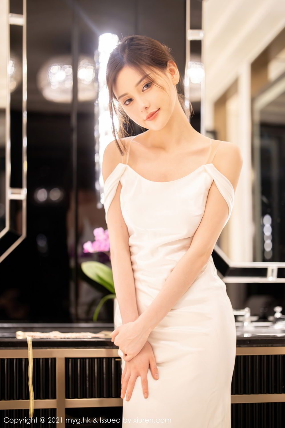 《秀人网 小夕juju(Xiao Xi Ju Ju)、李梓熙(zixibaby) 婚纱写真》第37张,模特小夕juju(Xiao Xi Ju Ju)、李梓熙(zixibaby),秀人网,婚纱主题,全套83张
