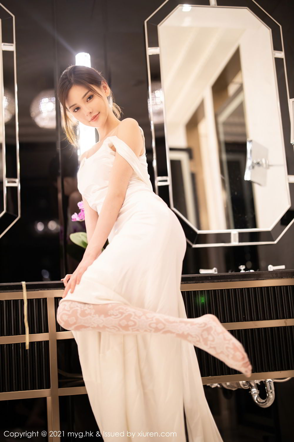 《秀人网 小夕juju(Xiao Xi Ju Ju)、李梓熙(zixibaby) 婚纱写真》第40张,模特小夕juju(Xiao Xi Ju Ju)、李梓熙(zixibaby),秀人网,婚纱主题,全套83张
