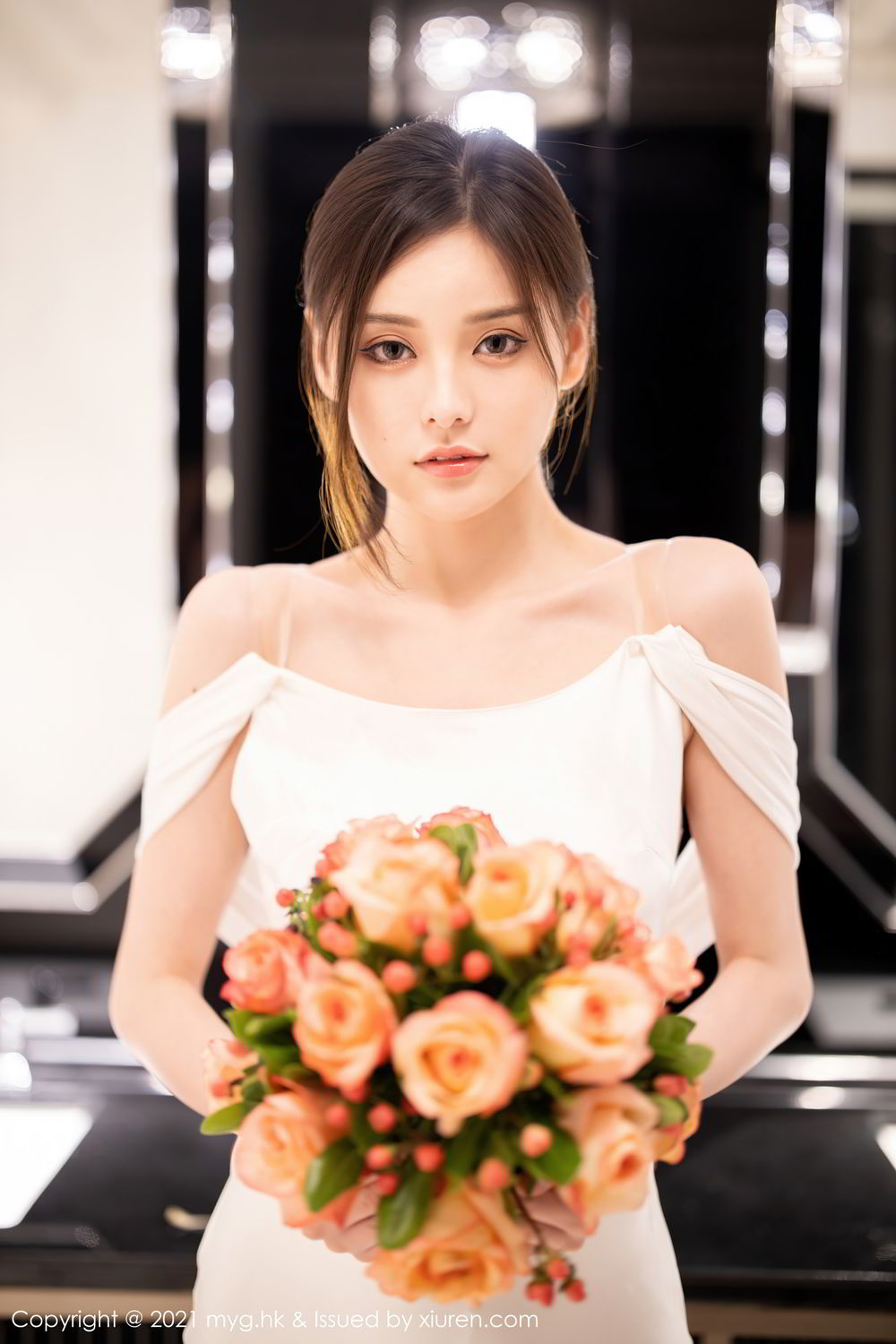 《秀人网 小夕juju(Xiao Xi Ju Ju)、李梓熙(zixibaby) 婚纱写真》第55张,模特小夕juju(Xiao Xi Ju Ju)、李梓熙(zixibaby),秀人网,婚纱主题,全套83张