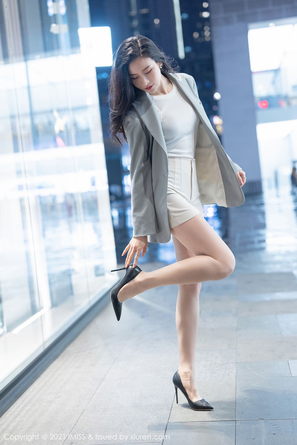 《Vanessa 制服写真》第11张,模特Vanessa,制服主题,全套59张