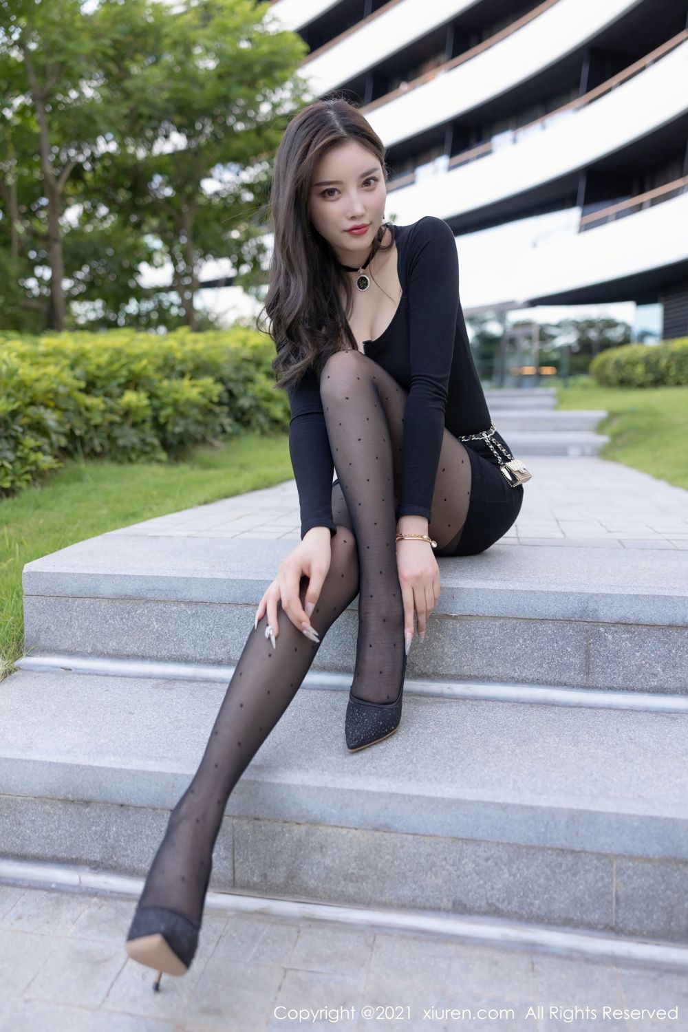 《杨晨晨 黑丝写真》第81张,模特杨晨晨,黑丝主题,全套87张