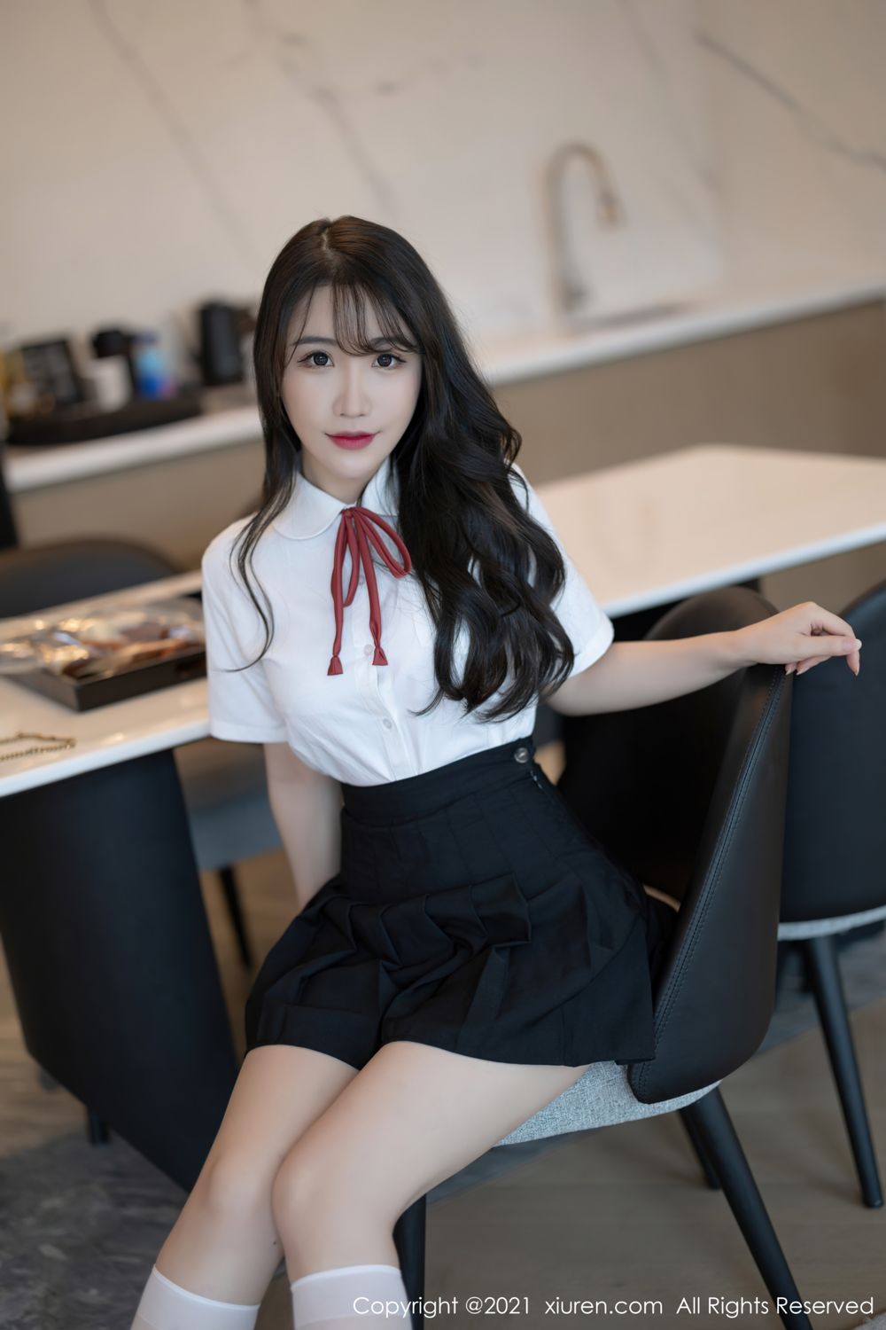 《谢芷馨(Sindy) 制服写真》第4张，模特谢芷馨(Sindy)，制服主题，全套60张