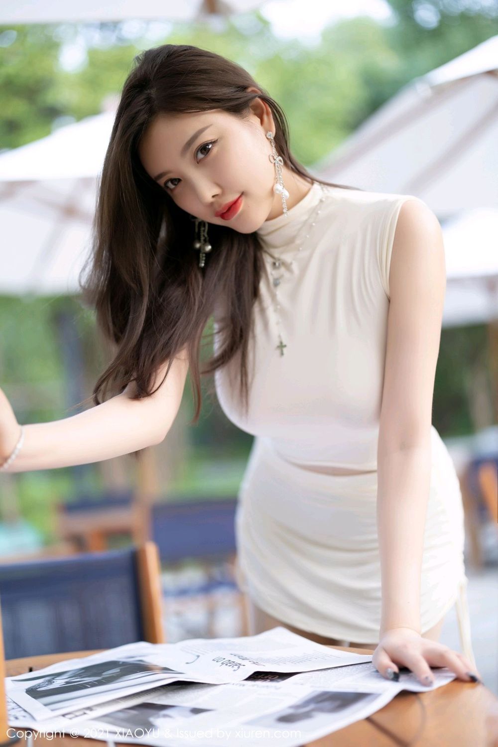 《杨晨晨 制服写真》第43张，模特杨晨晨，制服主题，全套76张