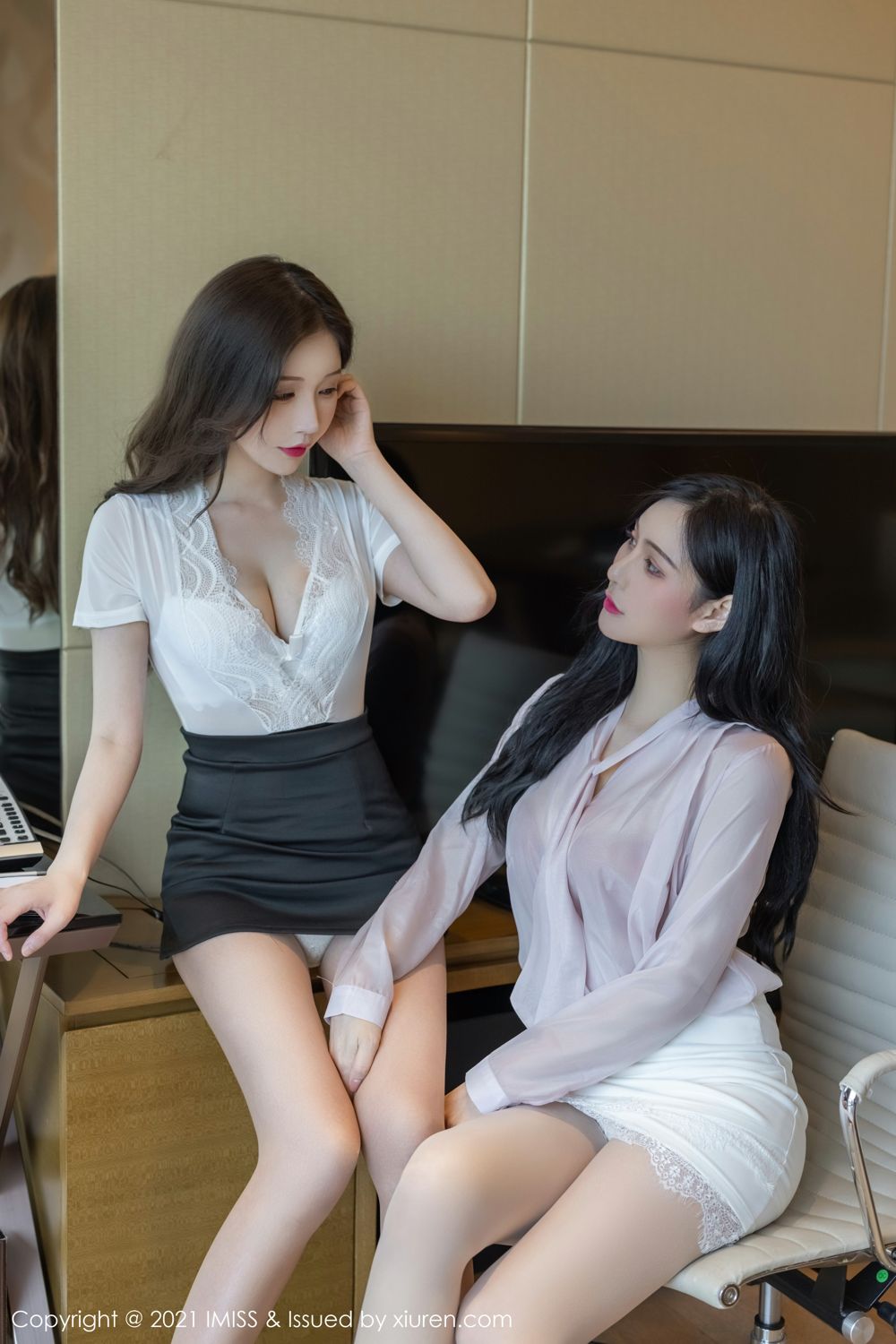 《爱蜜社 小琳 制服写真 VOL.625》第15张,模特小琳,爱蜜社,制服主题,全套70张