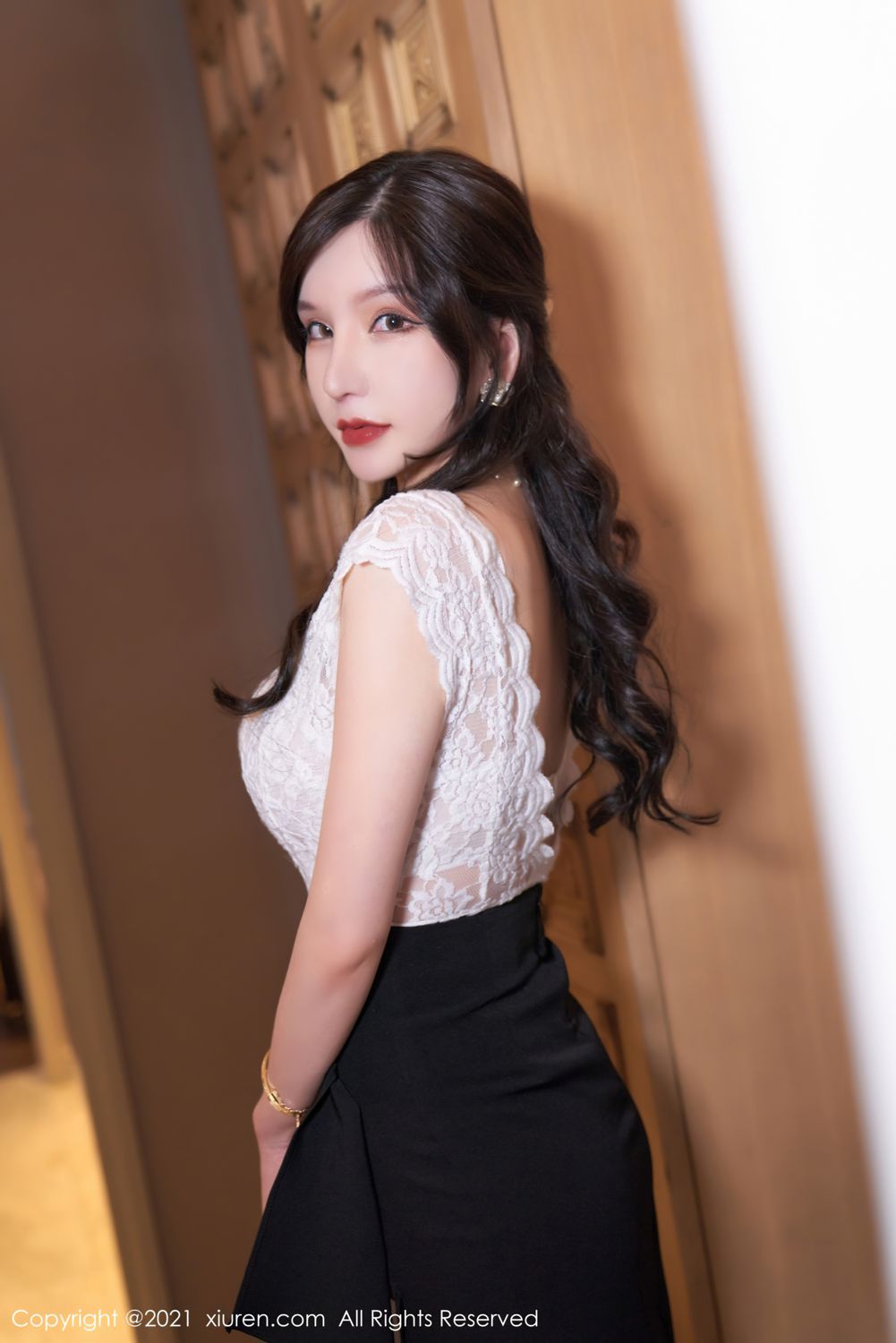 《秀人网 周于希dummy(Dummy Zhou) 黑丝写真 No.3992》第29张,模特周于希dummy(Dummy Zhou),秀人网,黑丝主题,全套80张