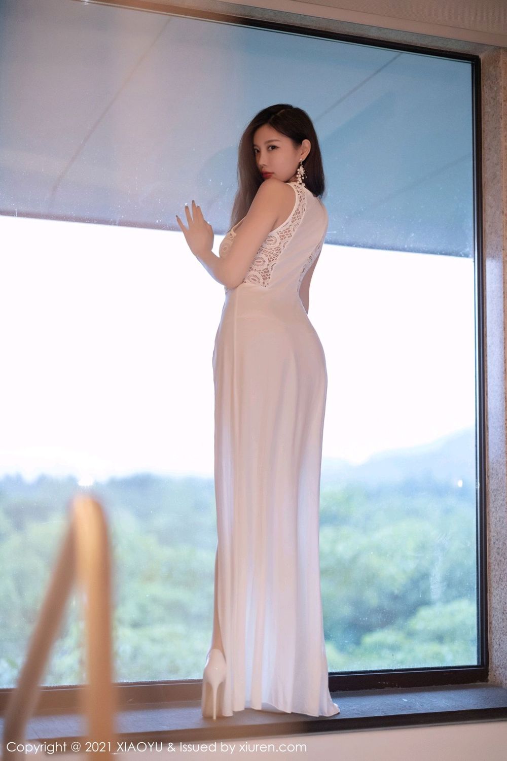 《语画界 杨晨晨 制服写真 VOL.653》第10张,模特杨晨晨,语画界,制服主题,全套84张