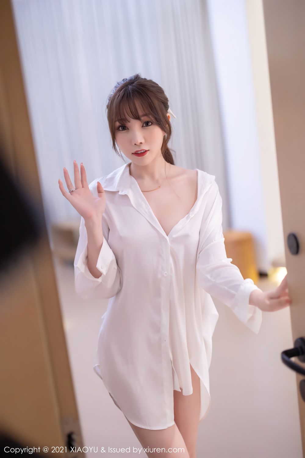 《语画界 芝芝Booty 制服写真 VOL.625》第57张,模特芝芝Booty,语画界,制服主题,全套95张