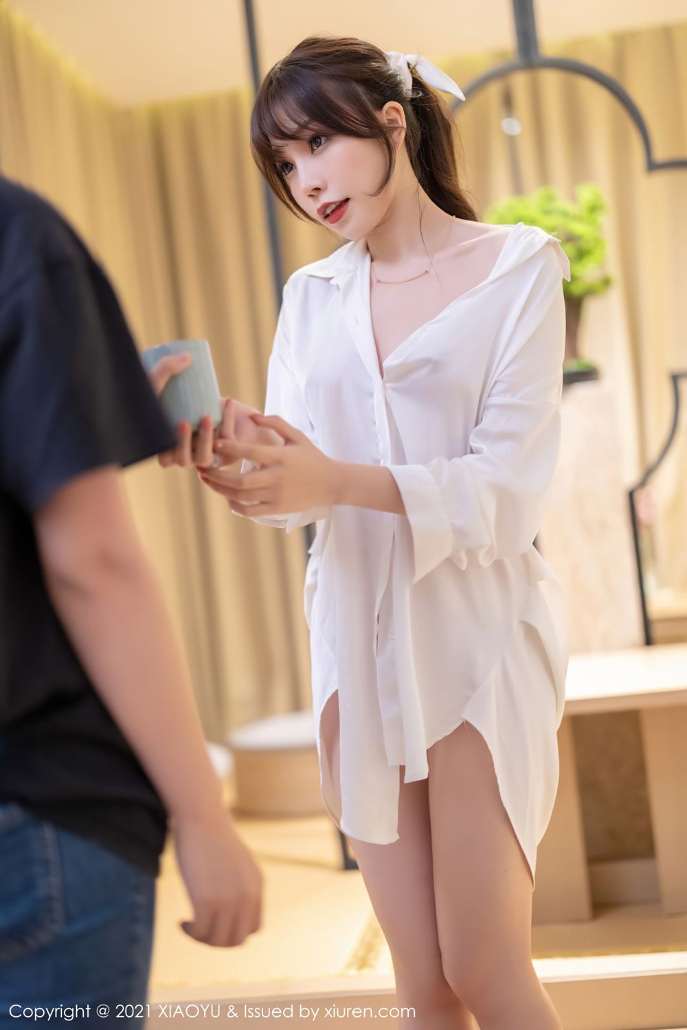 《语画界 芝芝Booty 制服写真 VOL.625》第69张,模特芝芝Booty,语画界,制服主题,全套95张