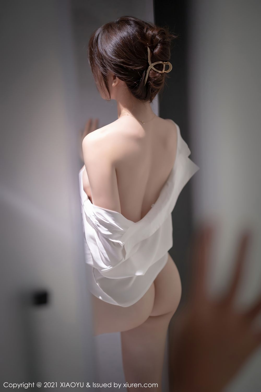 《语画界 芝芝Booty 制服写真 VOL.625》第76张,模特芝芝Booty,语画界,制服主题,全套95张