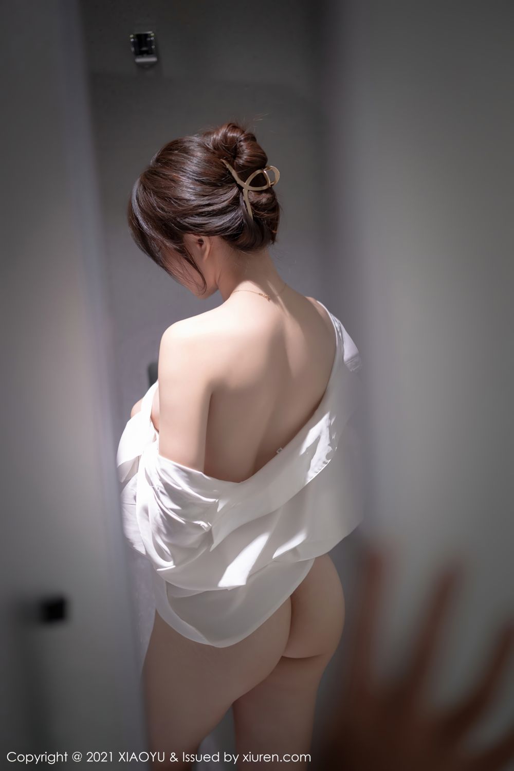 《语画界 芝芝Booty 制服写真 VOL.625》第78张,模特芝芝Booty,语画界,制服主题,全套95张