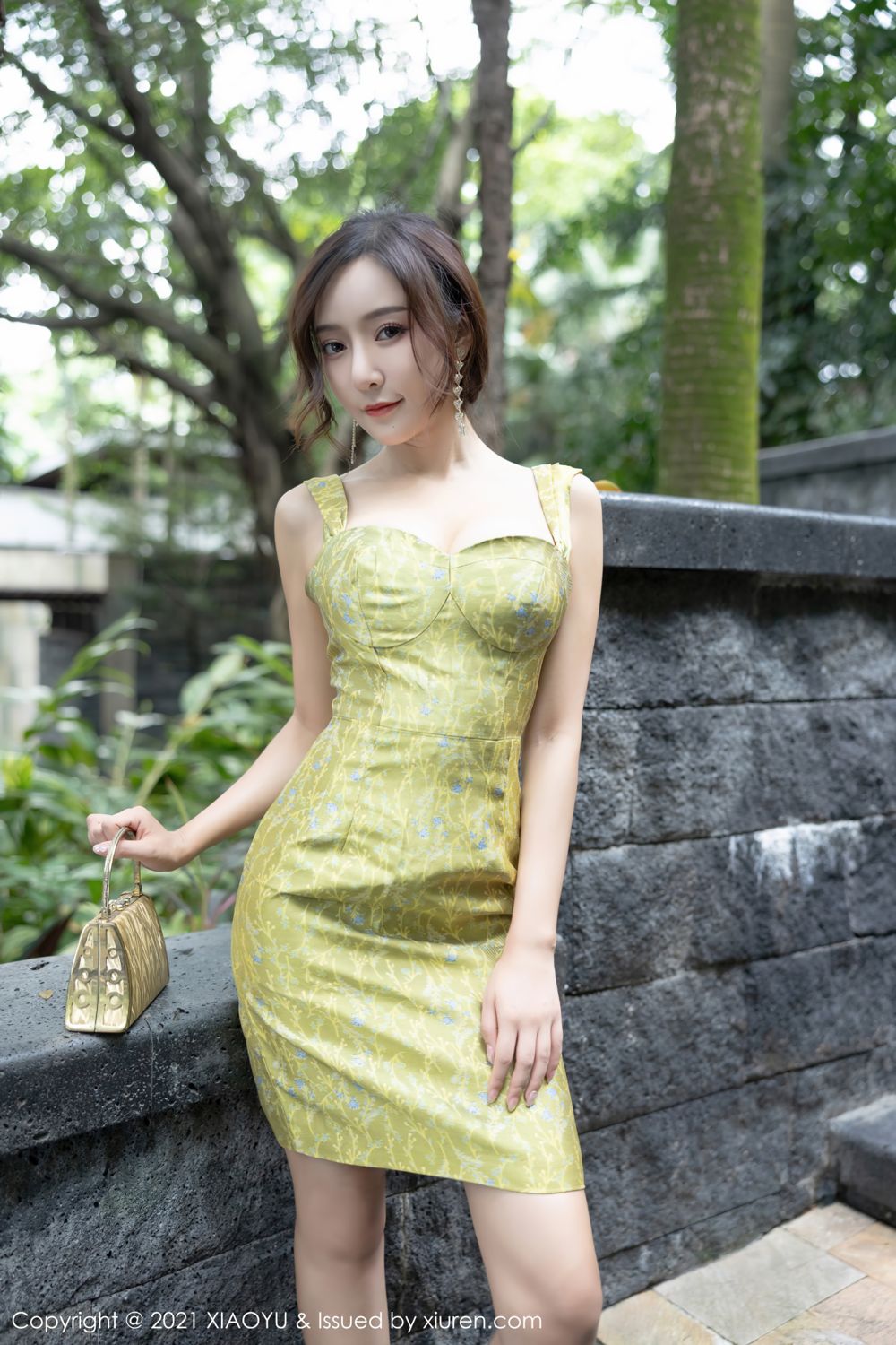 《王馨瑶(Yanni) 制服写真》第3张,模特王馨瑶(Yanni),制服主题,全套83张