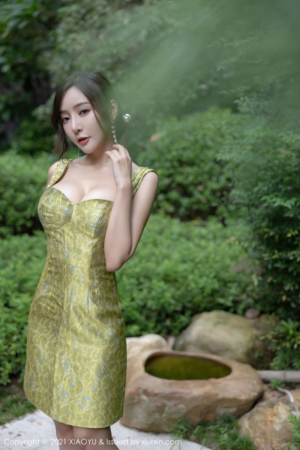 《王馨瑶(Yanni) 制服写真》第27张，模特王馨瑶(Yanni)，制服主题，全套83张