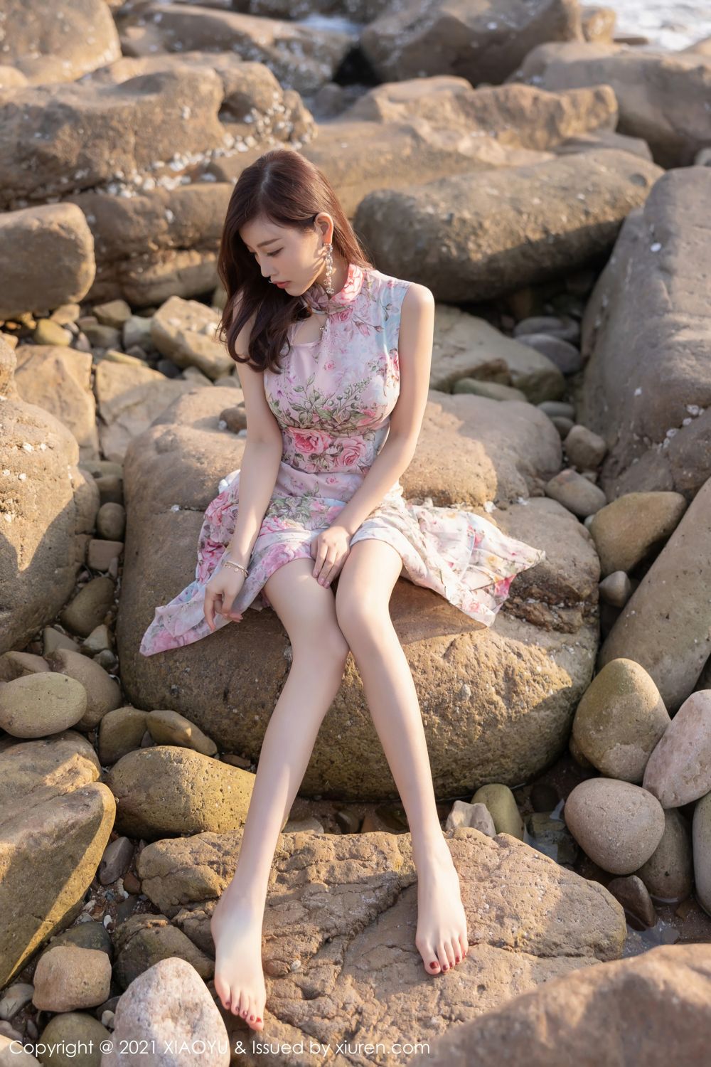 《语画界 杨晨晨 制服写真 VOL.650》第5张,模特杨晨晨,语画界,制服主题,全套79张