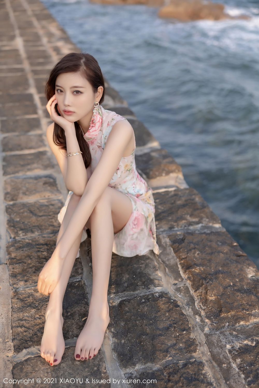 《语画界 杨晨晨 制服写真 VOL.650》第24张,模特杨晨晨,语画界,制服主题,全套79张
