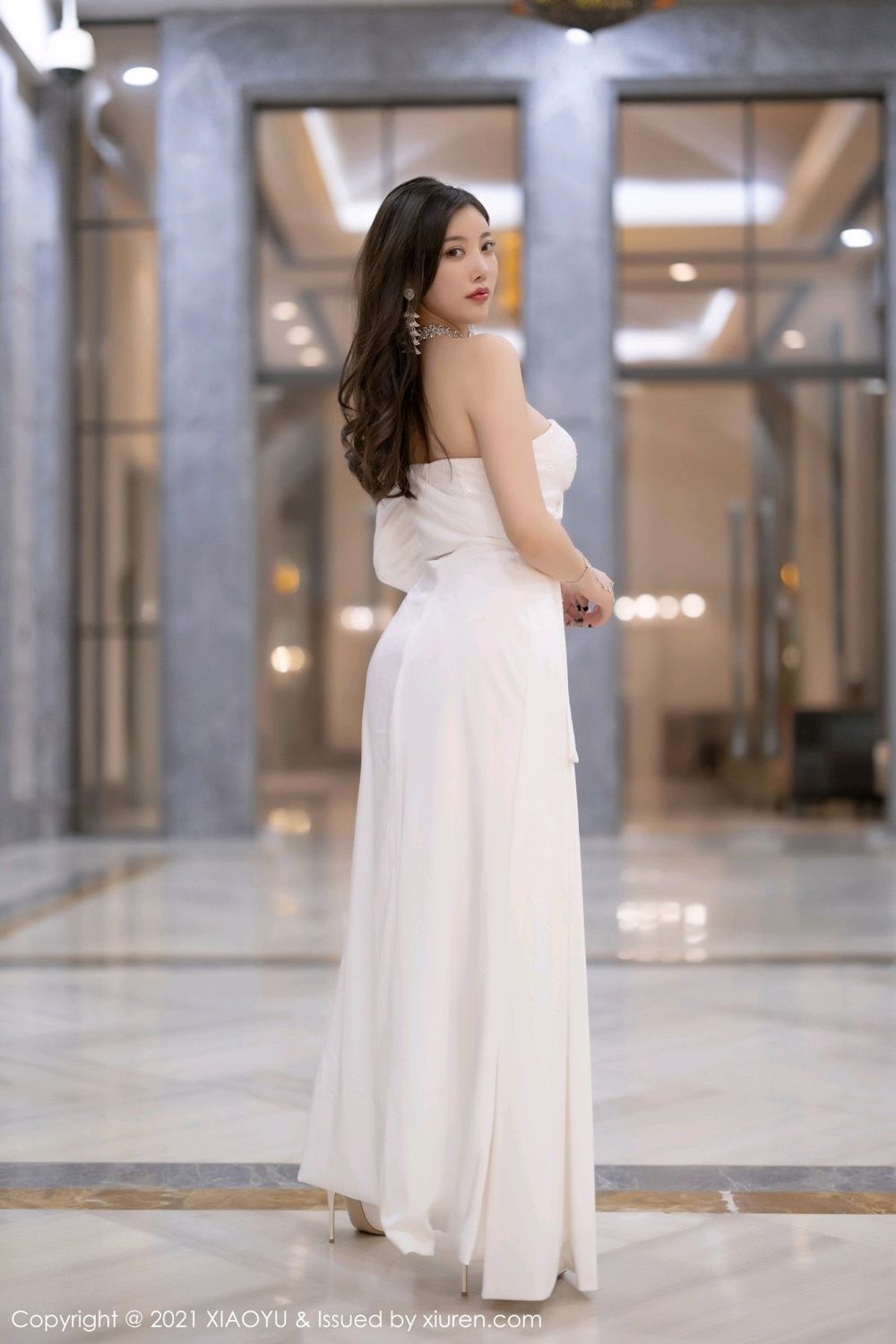 《语画界 杨晨晨 制服写真 VOL.663》第26张,模特杨晨晨,语画界,制服主题,全套100张