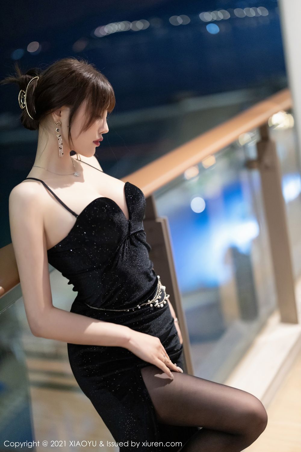 《语画界 杨晨晨 制服写真 VOL.660》第18张,模特杨晨晨,语画界,制服主题,全套66张